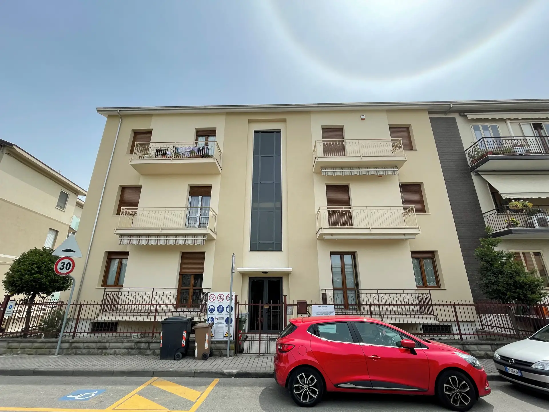 Condominio via Lanza 54